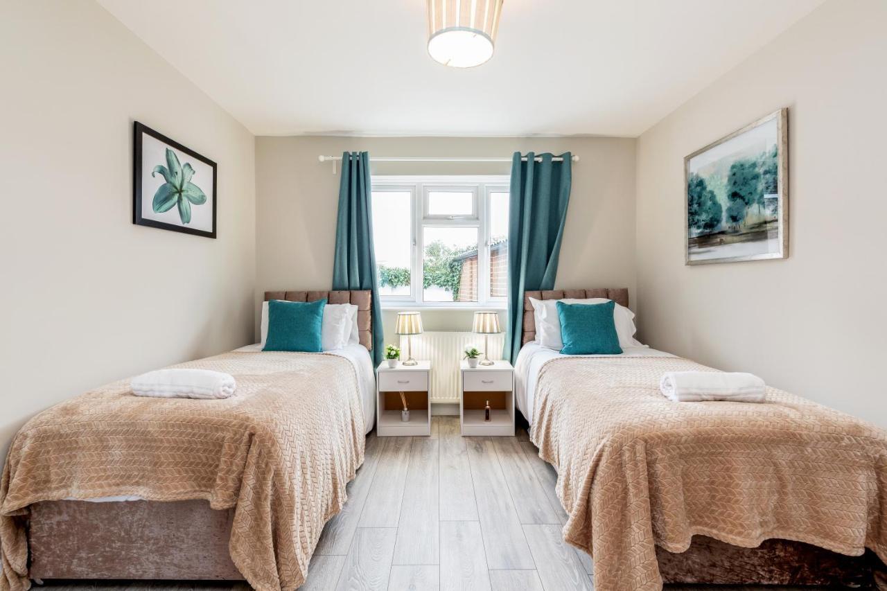 Dartford, Kent - Modern 2Bd 2Bath En-Suite Bungalow M25 Bluewater Ngoại thất bức ảnh